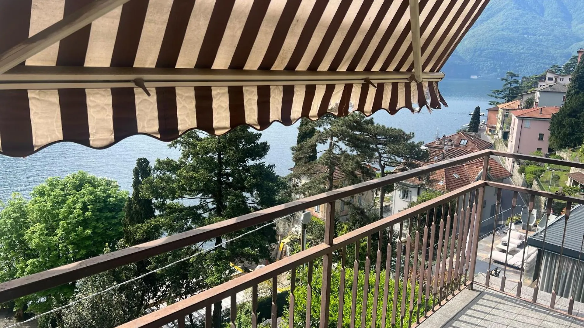Casa Onda Parcheggio Gratuito Διαμέρισμα Laglio 0*,